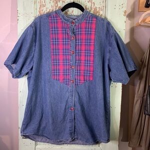 Women’s denim short sleeve collared button down w plaid overlay see measurements